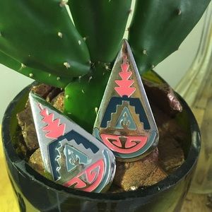 Mexican Earnings - tear drop studs